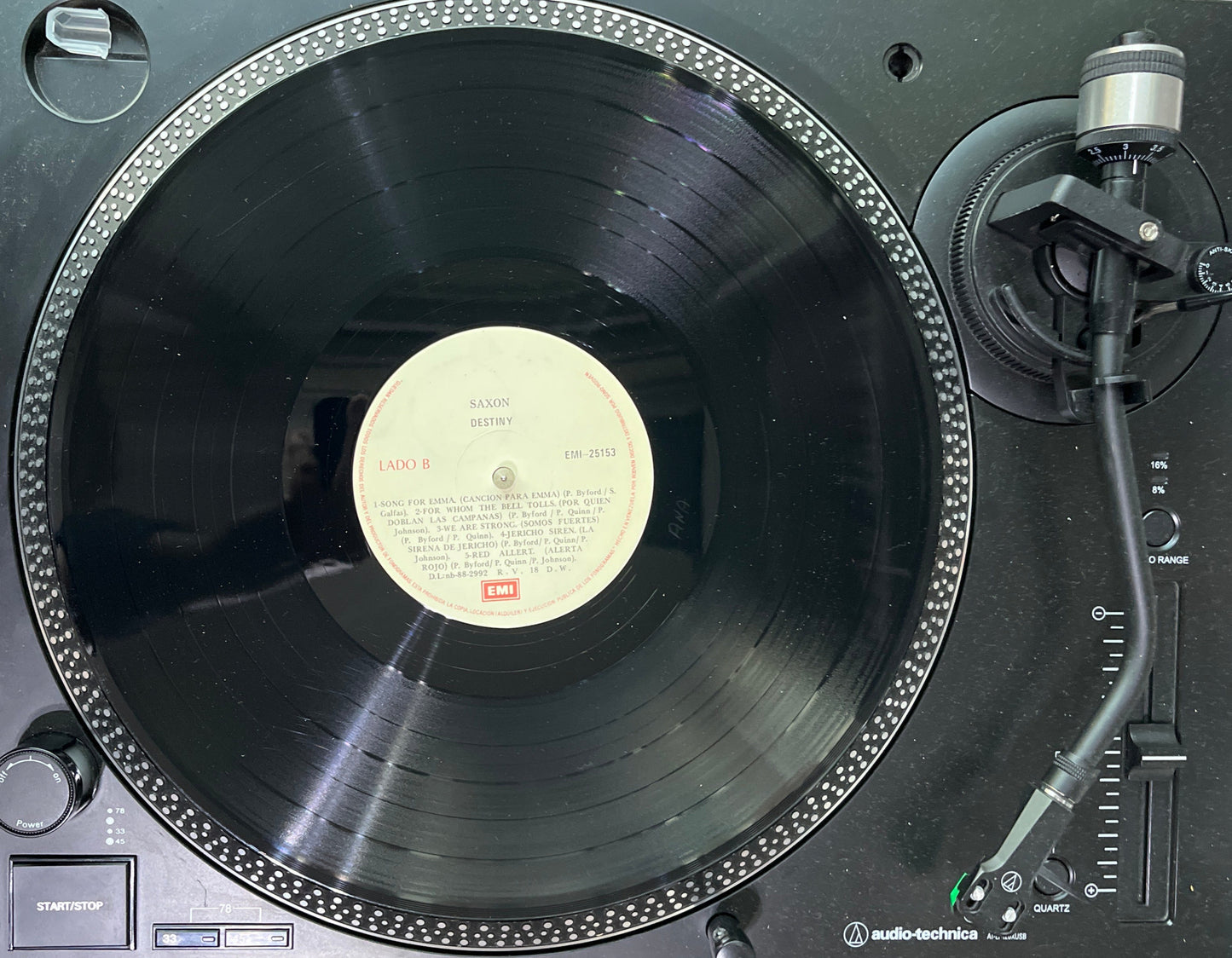 Saxon – Destiny Vinilo de epoca